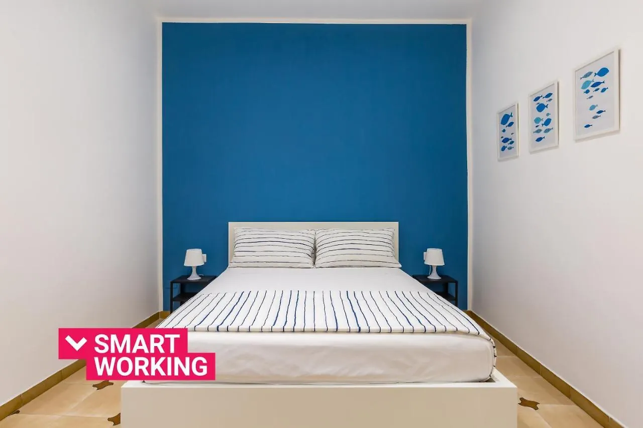White&Blue Apartment At Sanita By Wonderful Italy Neapol Włochy