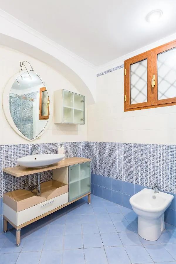 White&Blue Apartment At Sanita By Wonderful Italy Neapol 0*,